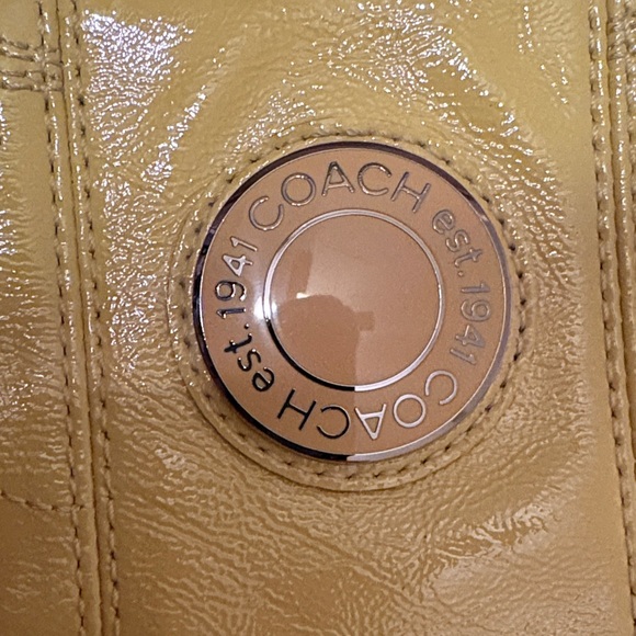 Coach Yellow Leather Shoulder Bag - Picture 2 of 7